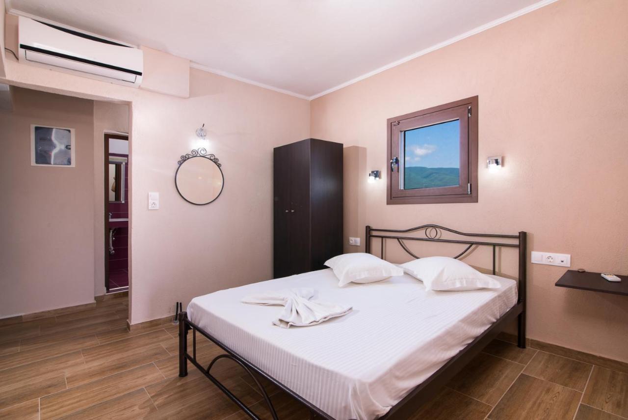 Villa Alexandra Sun Vrasná Buitenkant foto